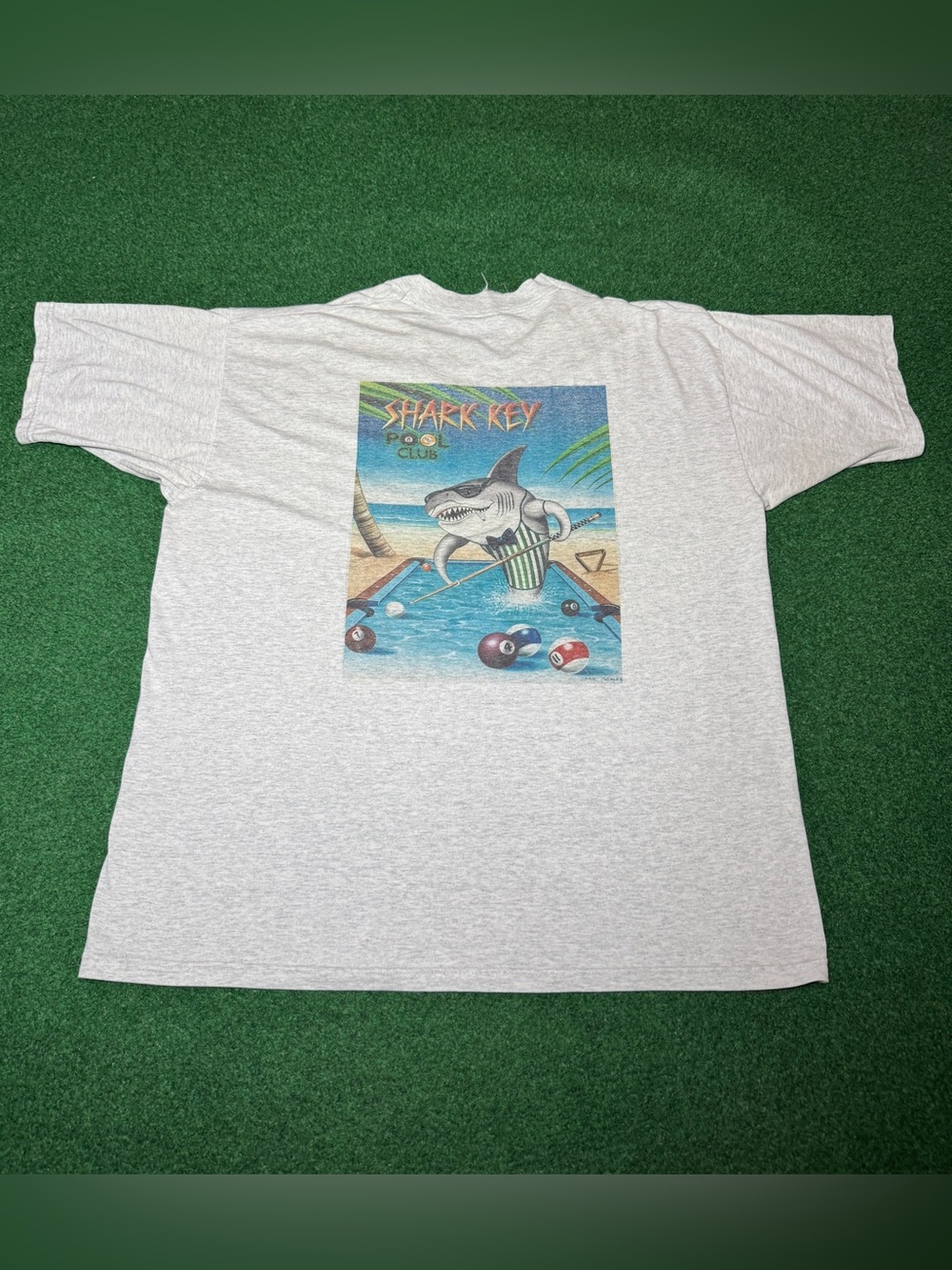 Pool Shark Vintage T Shirt Billiards Shark Key Pool Club 90s Shirt Gray XL
